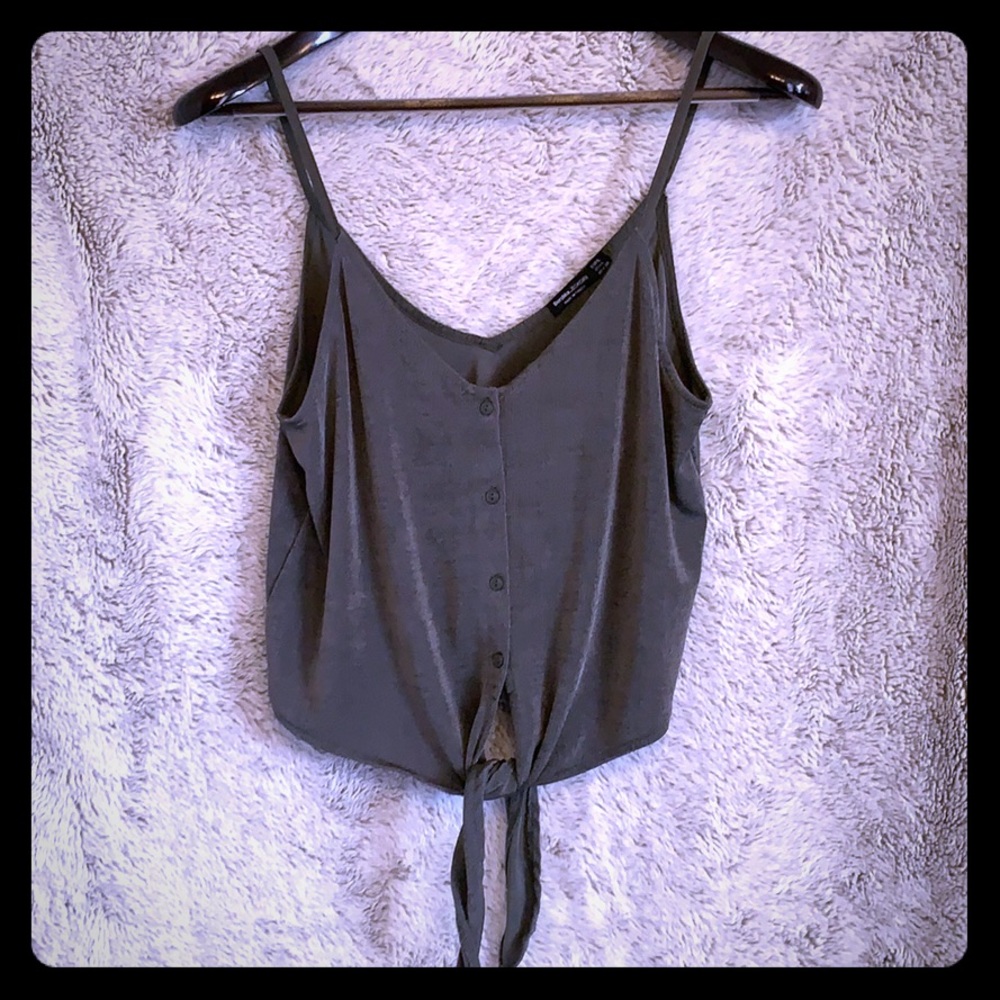 🖤🔥 BSKGIRL crop green tank 🔥🖤